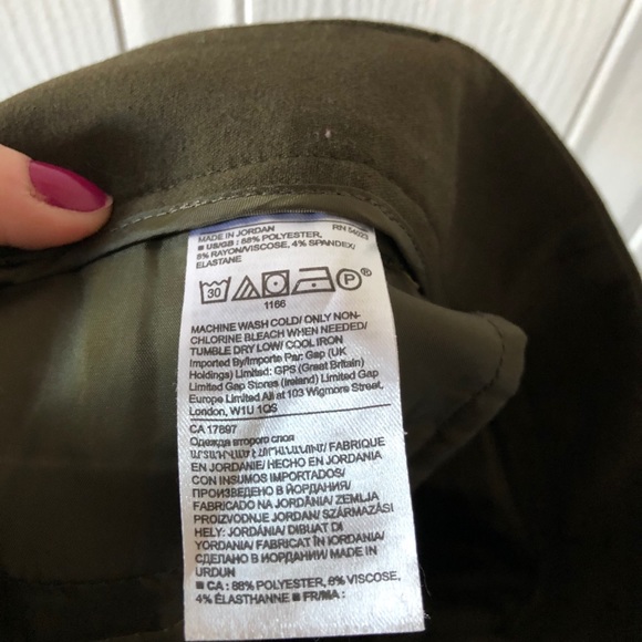 Pleated Dress Pants - Picture 4 of 4